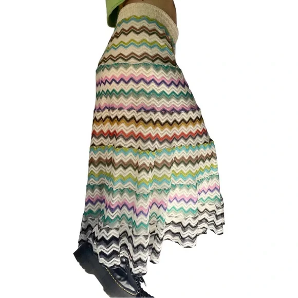 Y2K Rainbow Wavy Mesh Skirt • Size Medium/28-34” waist 💌🌈 - Picture 4 of 9